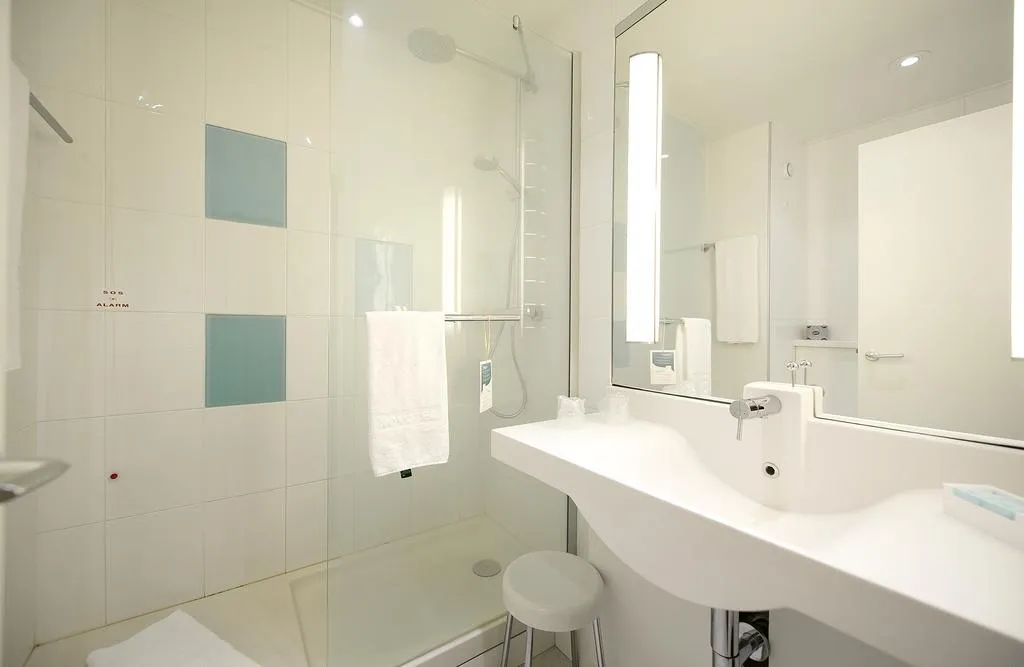 DOUBLE STANDARD Room, Novotel Caserta Sud, Naples