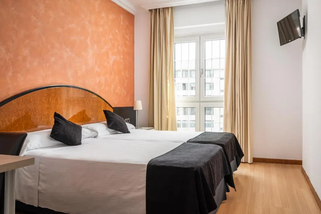 DOUBLE SINGLE USE STANDARD Room, Abbot, Barcelona