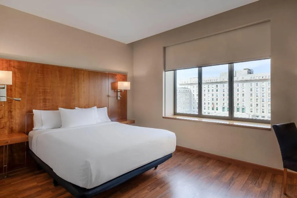 Room, AC Madrid Aitana, Madrid