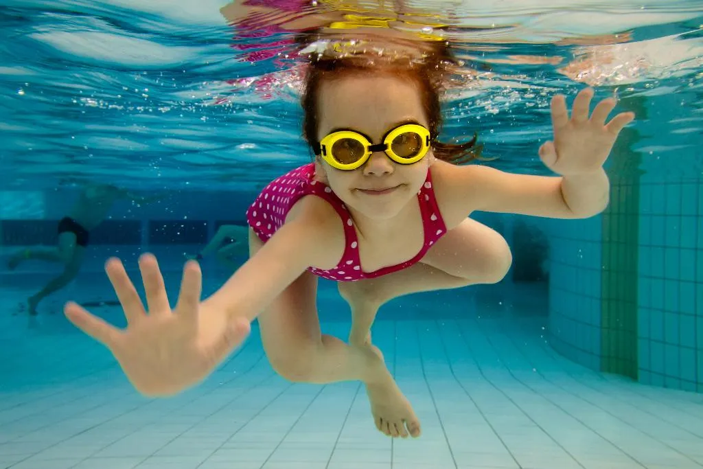 Pool, Maldron Hotel Tallaght, Dublin