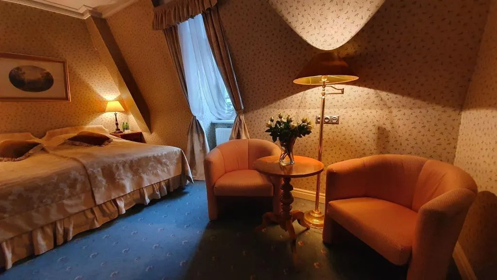 Room, Podewils Old Town Gdansk, Gdansk