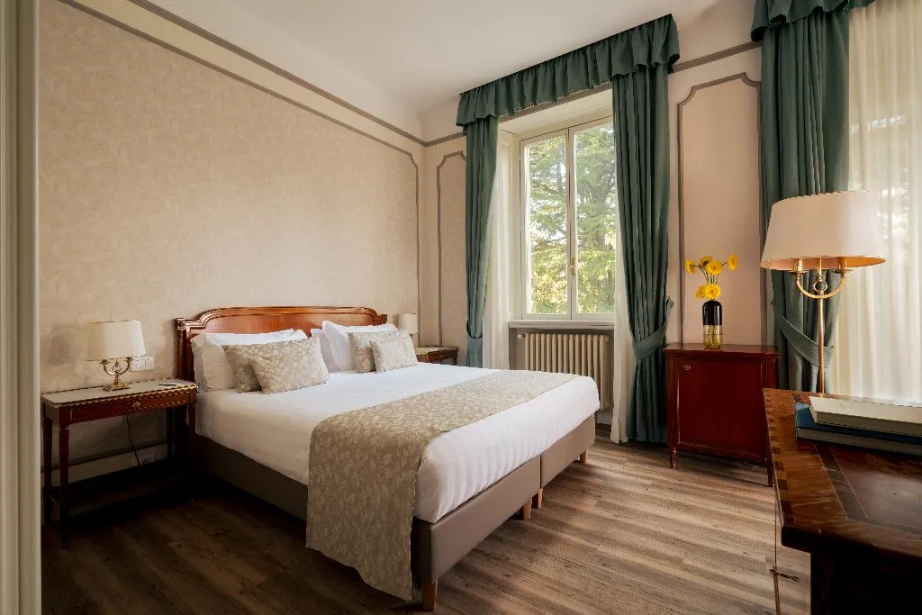 DOUBLE PARK VIEW Room, I Palazzi - Palace Grand Hotel Varese, Milan