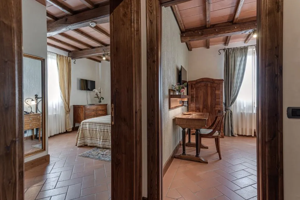 SUITE STANDARD Room, Locanda Poggioleone, Perugia