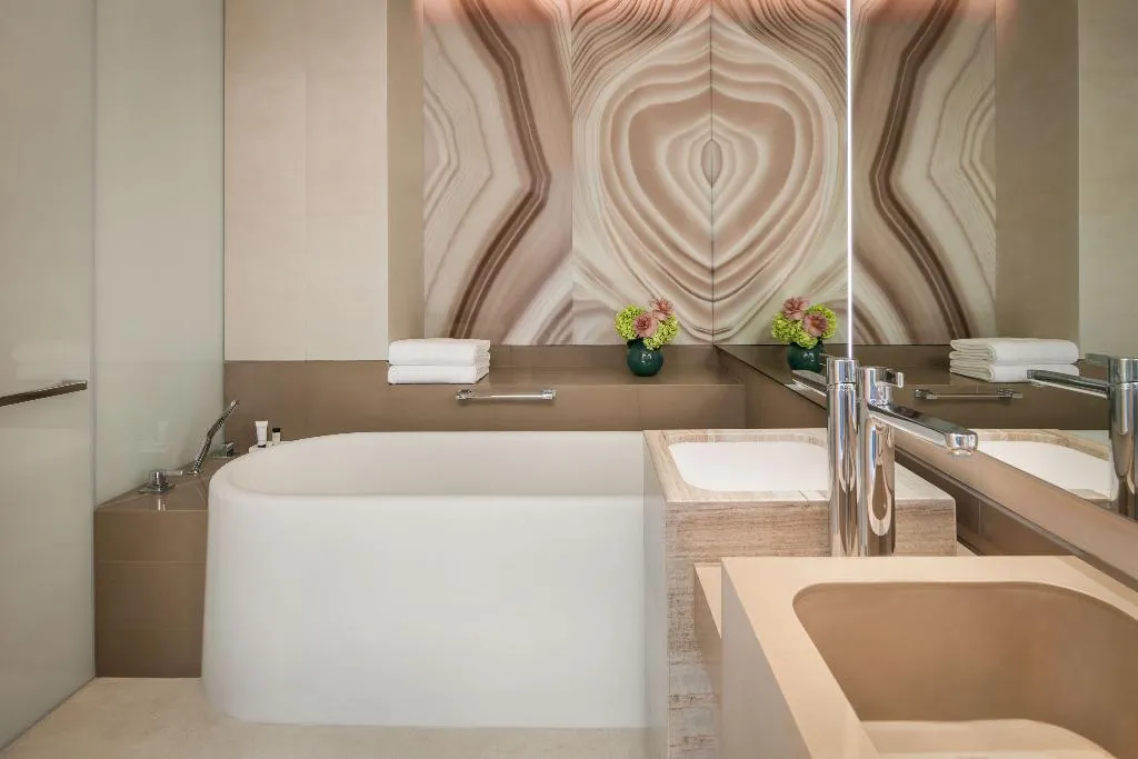 SUITE Presidential Room, Address Beach Resort, Dubai