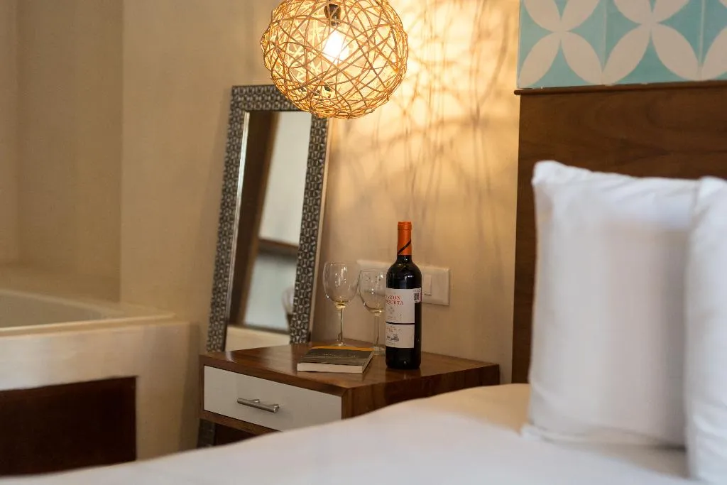 Room WITH JACUZZI Room, Quinta Margarita, Boho Chic Hotel, Cancun Area