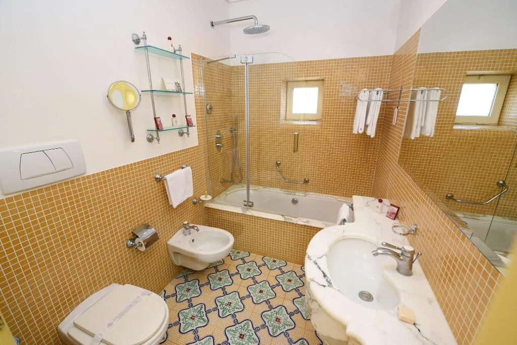 Double or Twin CLASSIC Room, Antiche Mura, Naples
