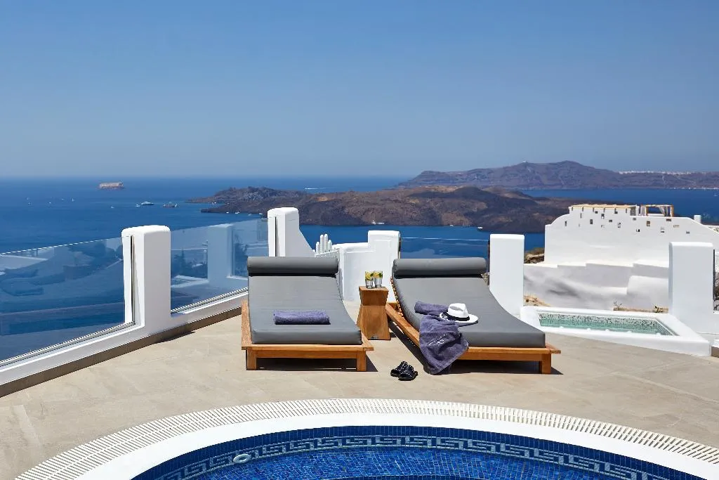 VILLA WITH PRIVATE POOL Room, Celestia Grand, Santorini