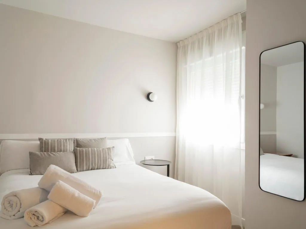 APARTMENT TWO BEDROOMS Room, Meral Units, Costa Del Sol