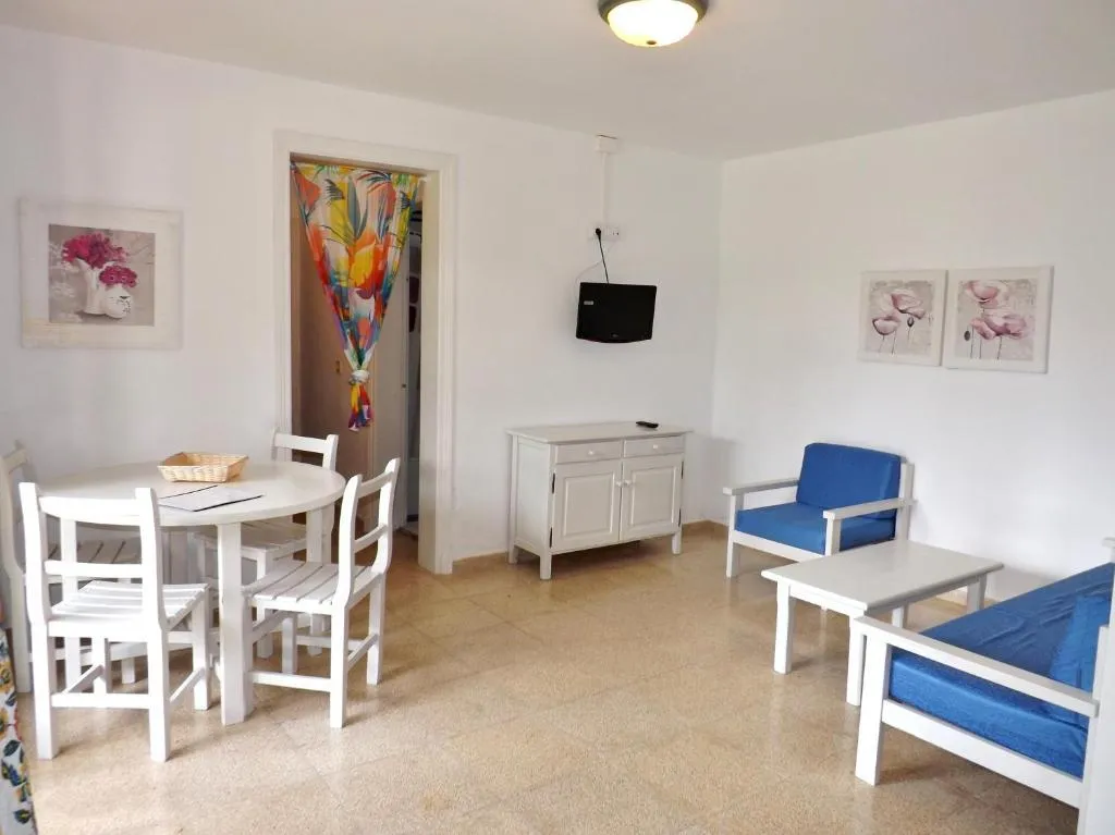 APARTMENT TWO BEDROOMS Room, Nure Cel Blau, Menorca