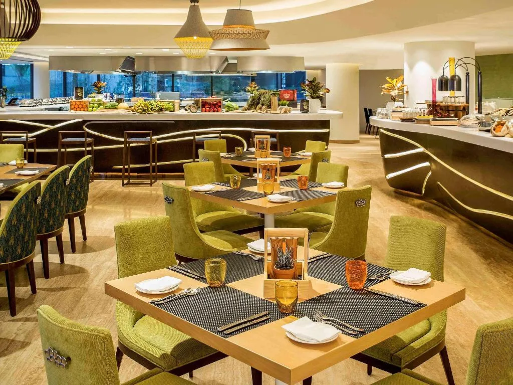 Restaurant, The Retreat Palm Dubai MGallery by Sofitel, Dubai