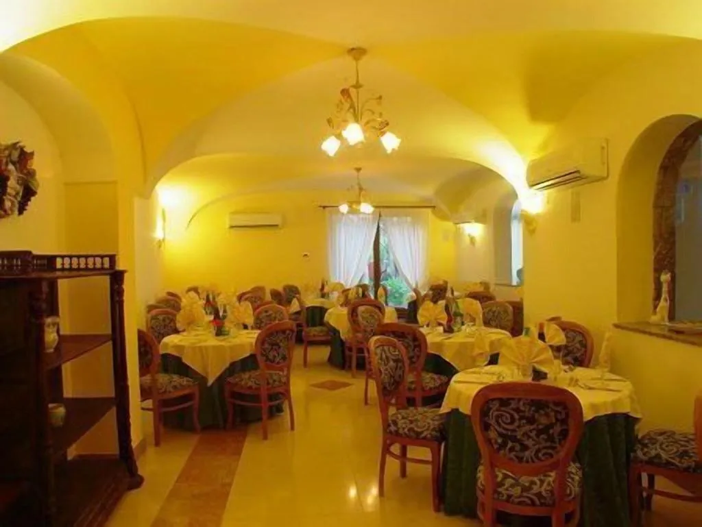 Restaurant, Hotel Villa Franca, Naples