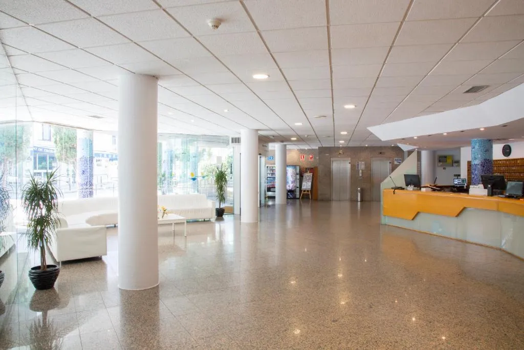 Lobby, Don Juan Tossa, Costa Brava