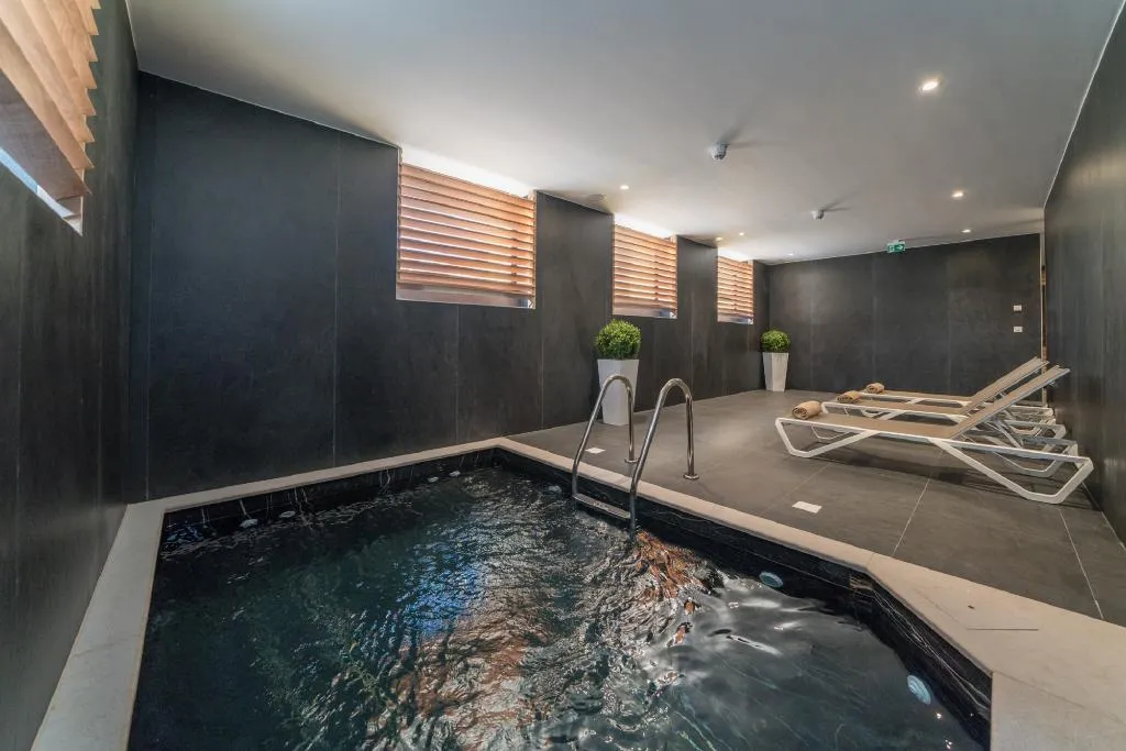 Pool, Hotel Bellevue-Superior City Hotel, Split