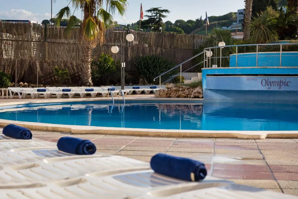 Pool, htop Olympic, Costa Brava