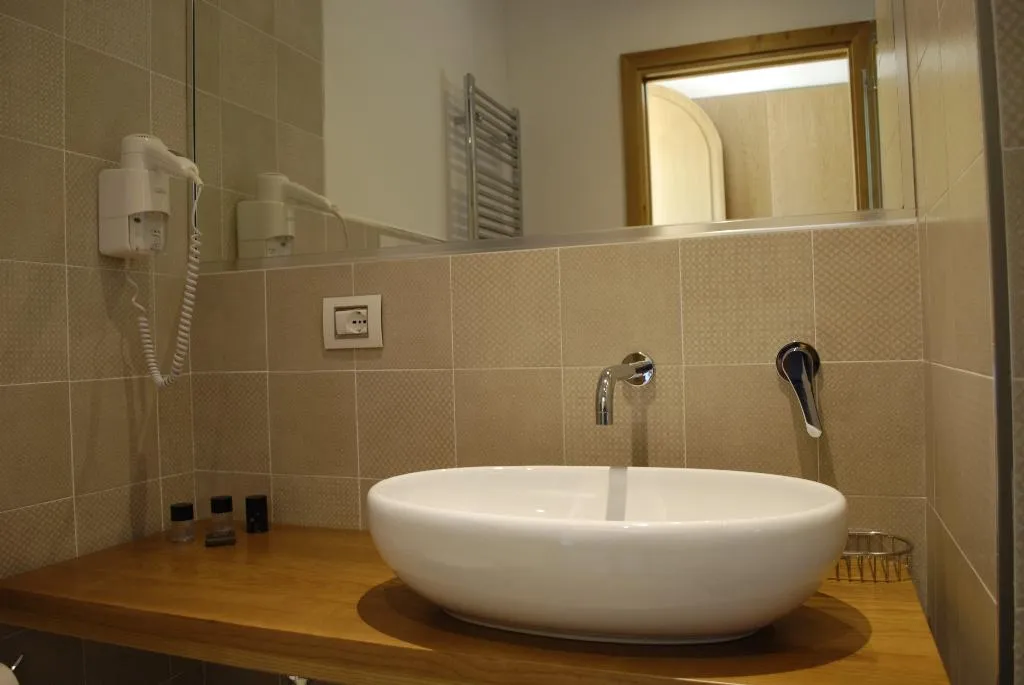 DOUBLE SUPERIOR Room, Alimunera Hotel, Catania