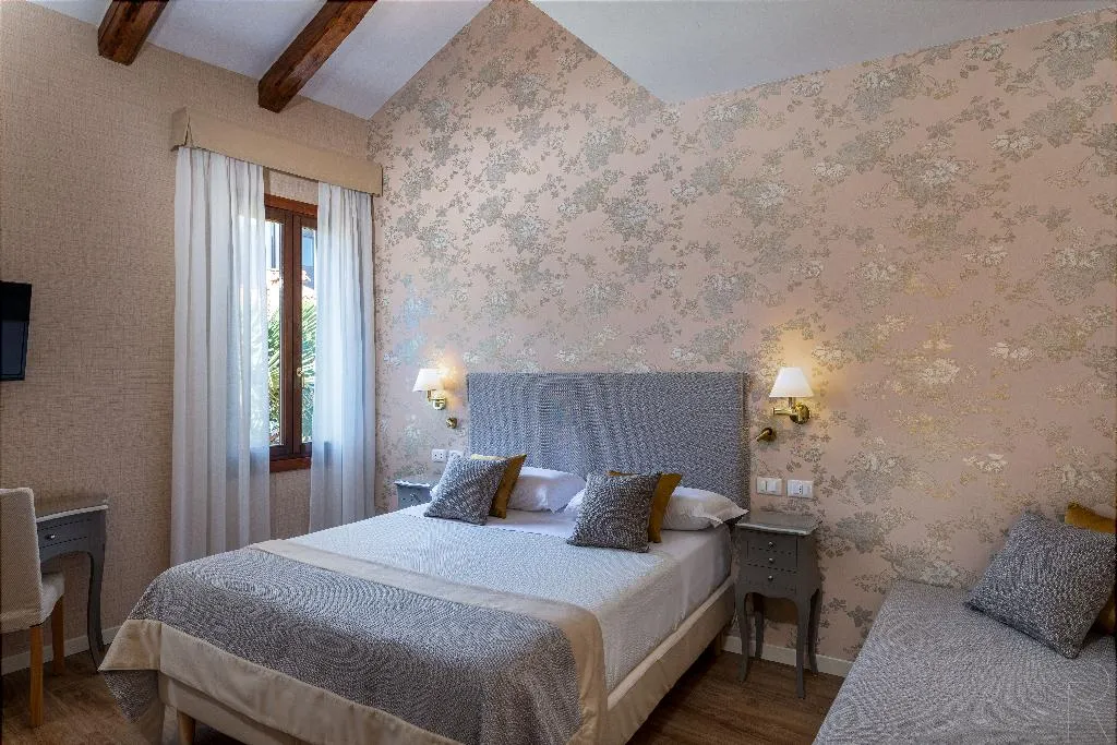 General view, Hotel Villa Rosa, Venice