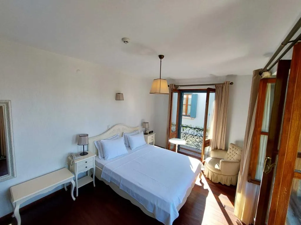 DOUBLE PARTIAL SEA VIEW Room, Ferahi Evler Butik Otel, Izmir