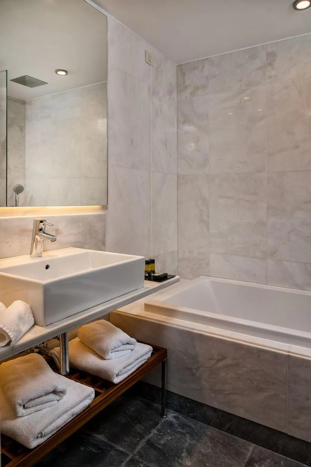 DOUBLE QUEEN SIZE BED Room, Samaria, Crete