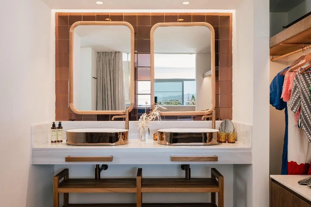 SUITE WITH PRIVATE POOL Room, ME Marbella, Costa Del Sol