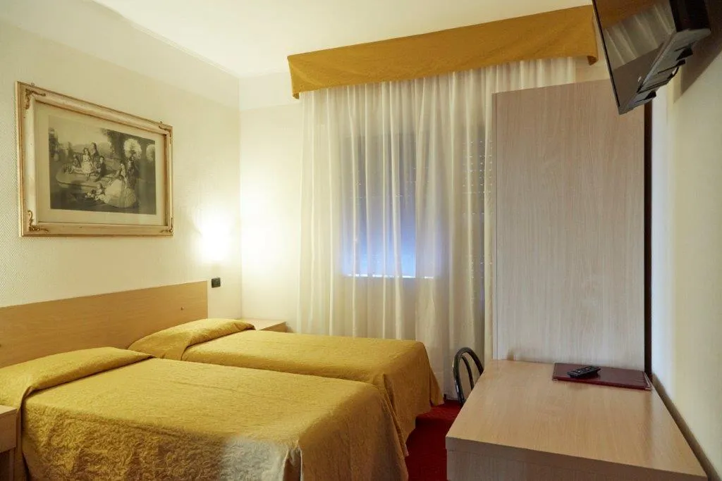 Room, Hotel Villa Adele, Venice