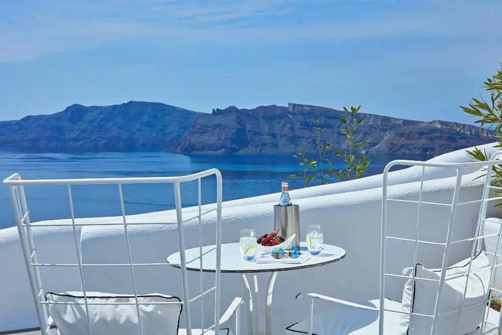 SUITE SEA VIEW Room, Katikies Santorini - Gea House The Leading Hotels, Santorini