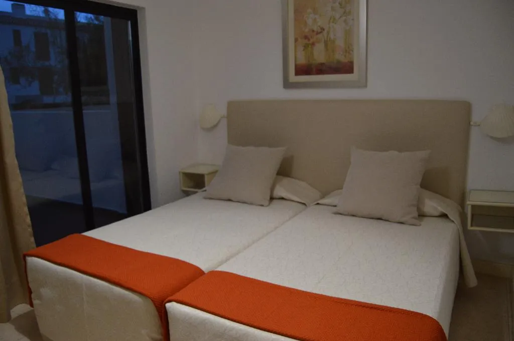 APARTMENT GARDEN VIEW ONE BEDROOM Room, Mouraliz Apartamentos, Algarve