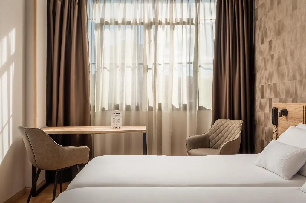 DOUBLE SINGLE USE STANDARD Room, Petit Palace Eixample, Barcelona