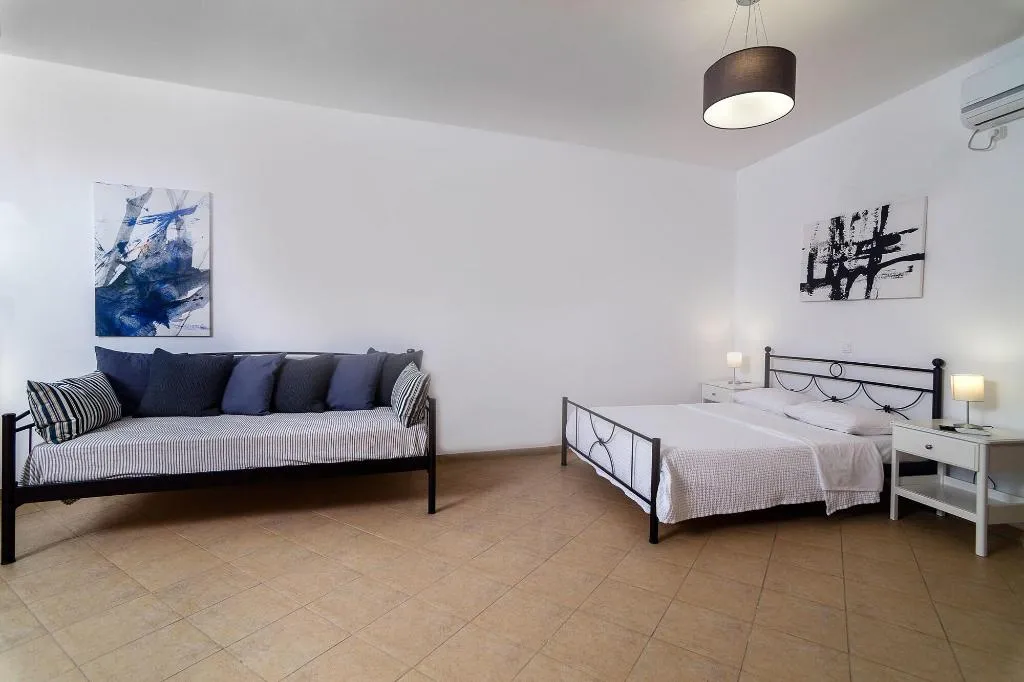 Room, Aelia Suites, Santorini