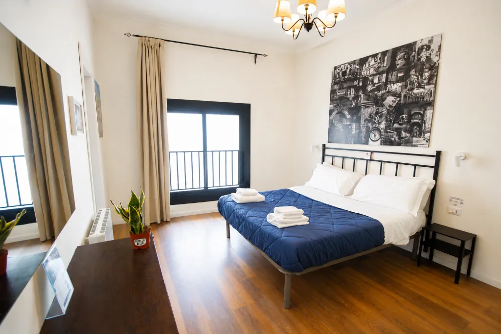 DOUBLE STANDARD Room, Ostello Bello Napoli, Naples