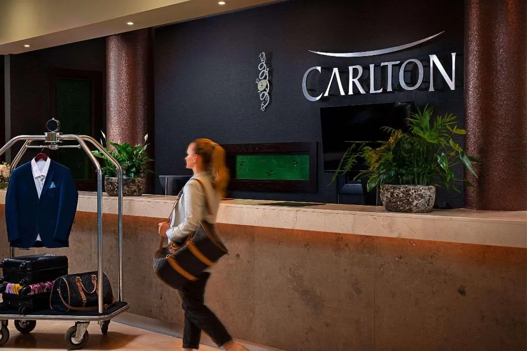 Lobby, Carlton Hotel Blanchardstown, Dublin