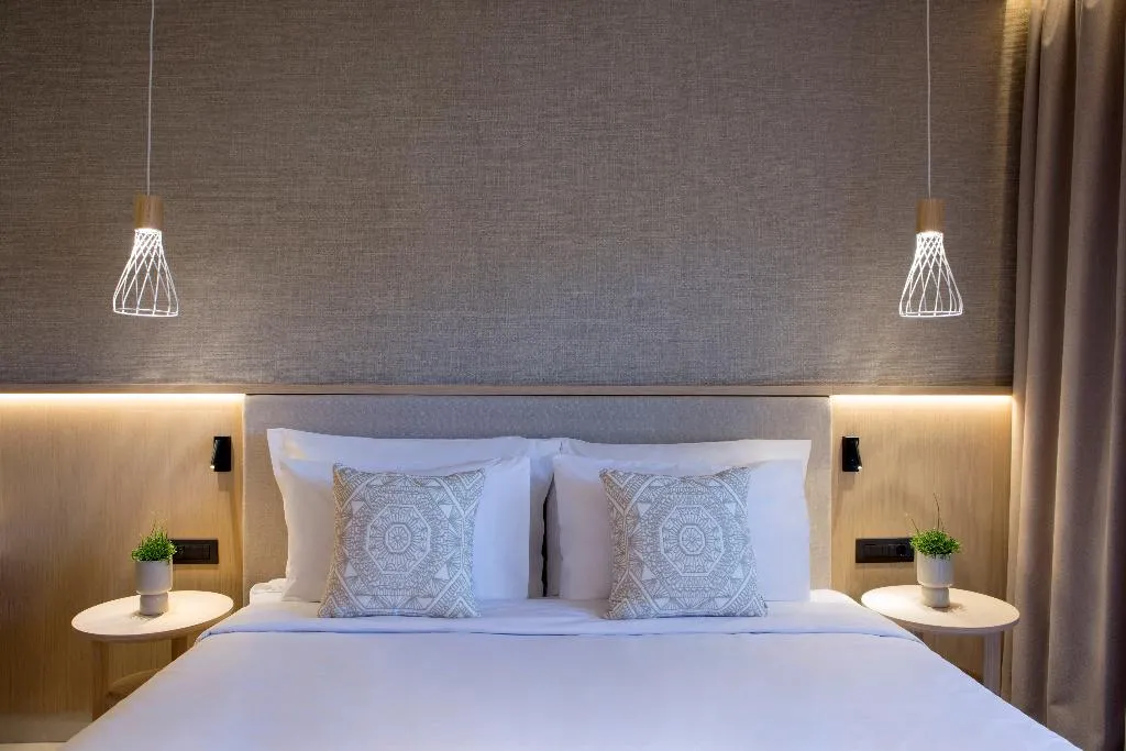 DOUBLE DELUXE WITH PRIVATE POOL Room, MERAVIA Leonardo Limited Edition, Halkidiki