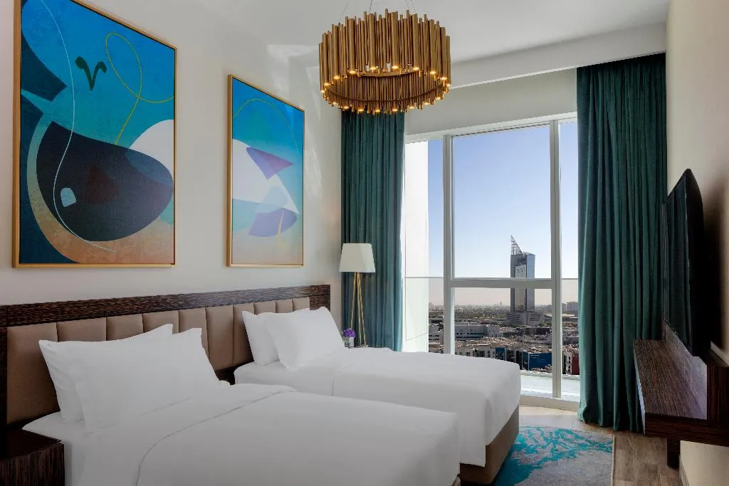 APARTMENT SUPERIOR ONE BEDROOM Room, Avani Plus Palm View Dubai Hotel and Suites, Dubai