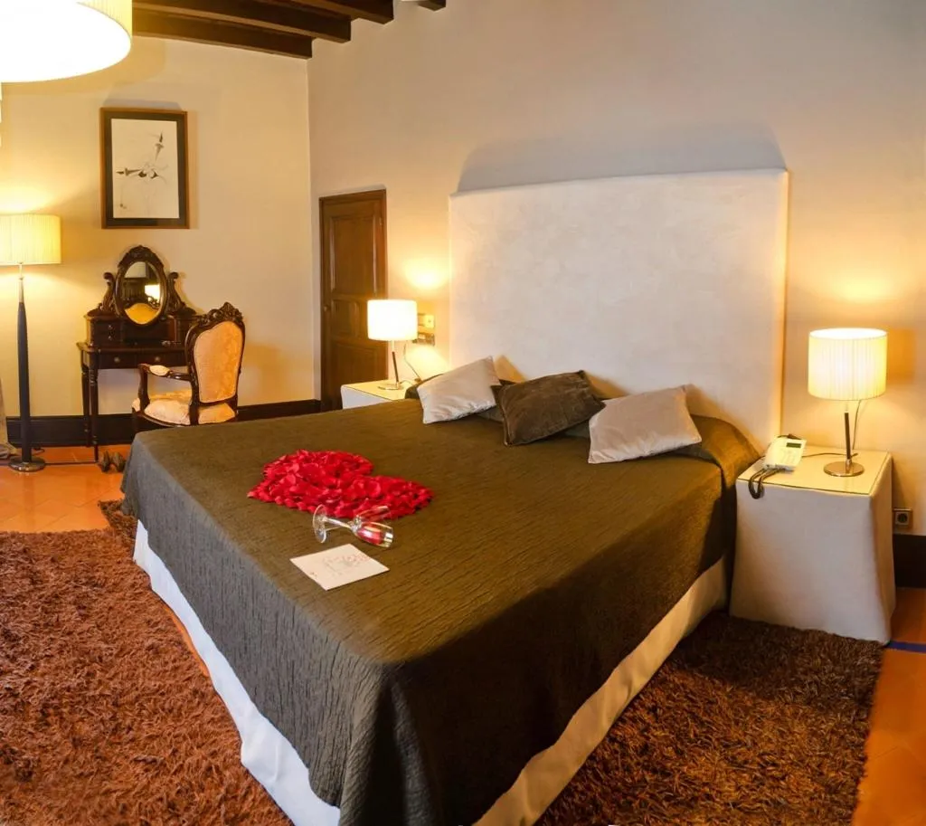 Room, Palau lo Mirador, Costa Brava