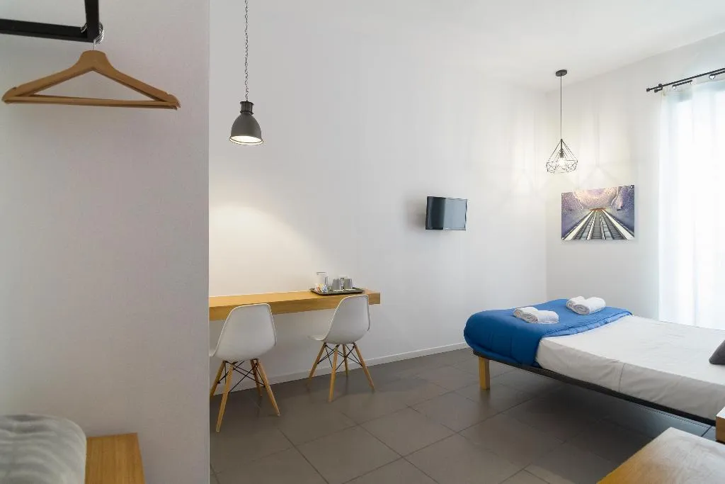 DOUBLE SUPERIOR Room, Maison du La Metro, Naples