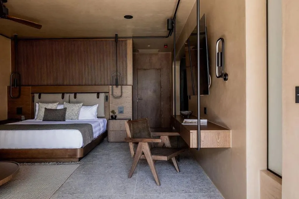 SUITE WITH PRIVATE POOL Room, Pnoe Breathing Life, Crete