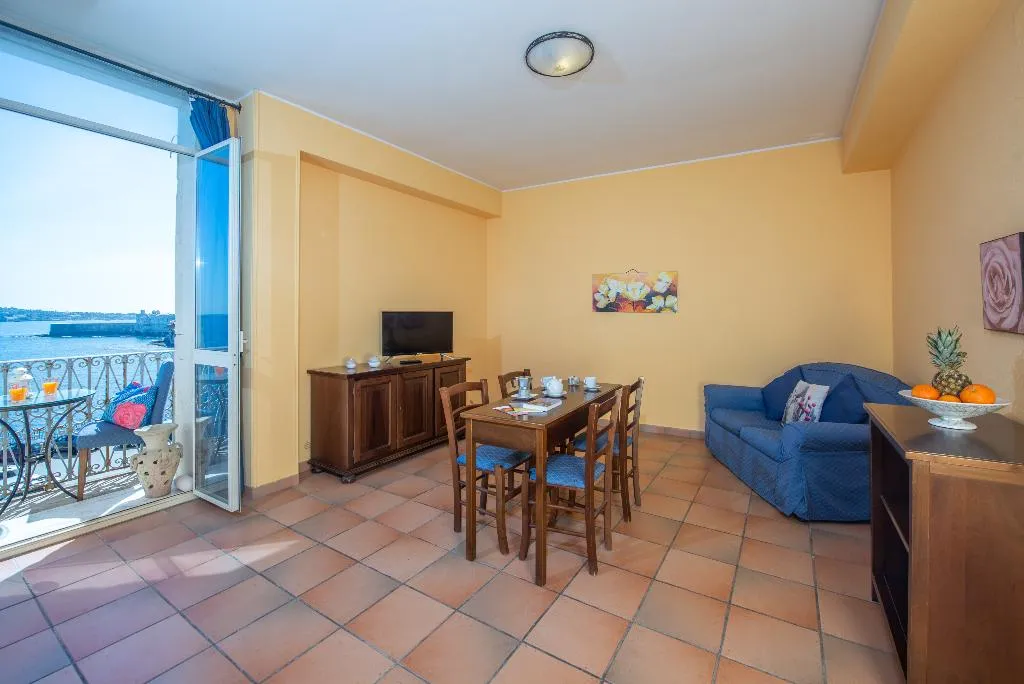 APARTMENT STANDARD Room, Residence Dei Baroni, Catania
