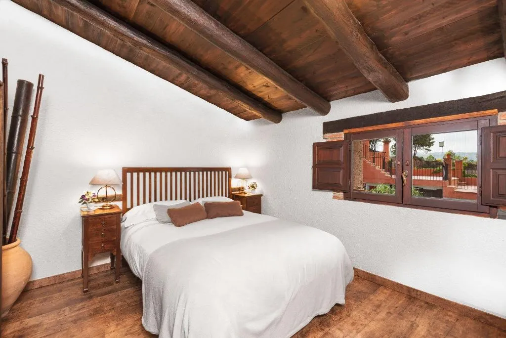 Room, Comarquinal Bioresort Penedès, Barcelona