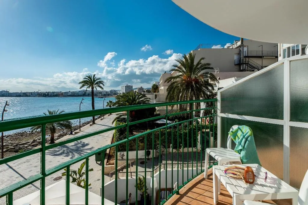 Terrace, Vibra Marítimo Hotel, Ibiza
