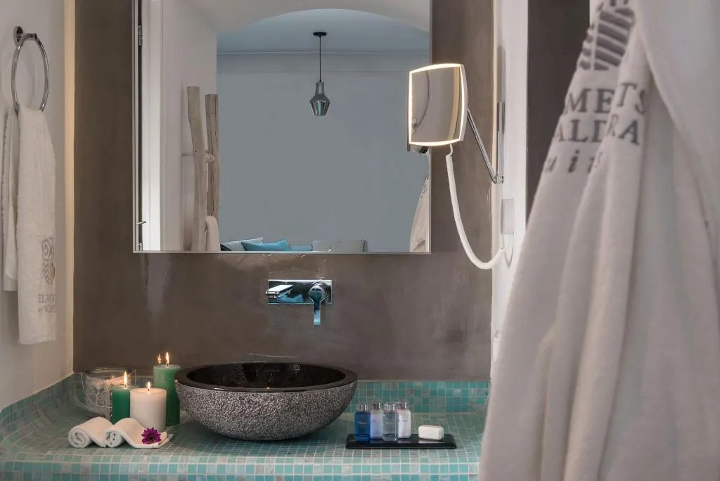 Room, Elements of Caldera Suites, Santorini