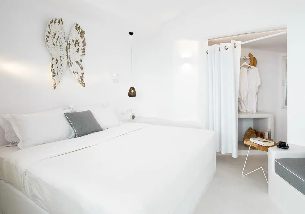 VILLA WITH PRIVATE POOL Room, Infinity Suites & Dana Villas, Santorini