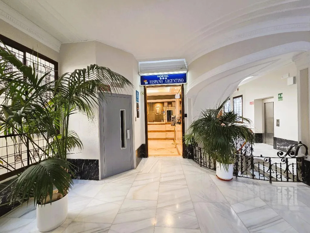 General view, Hostal Hispano-Argentino Gran Via, Madrid