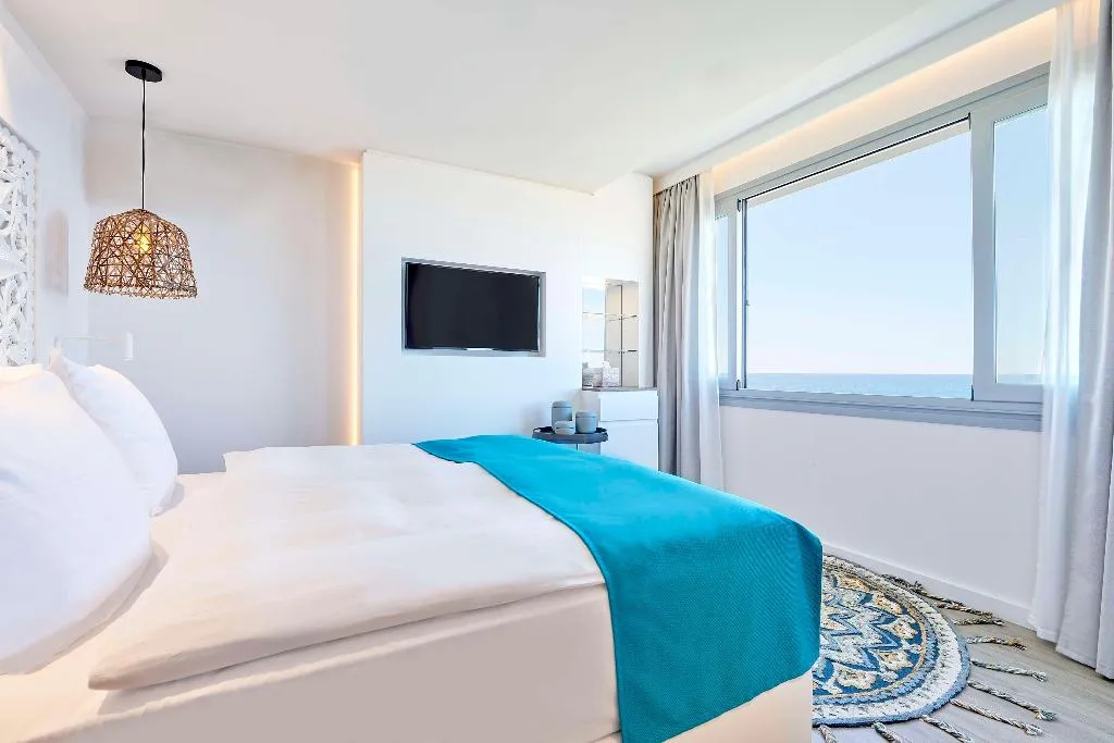 Room, Club Calimera Delfin Playa, Ibiza