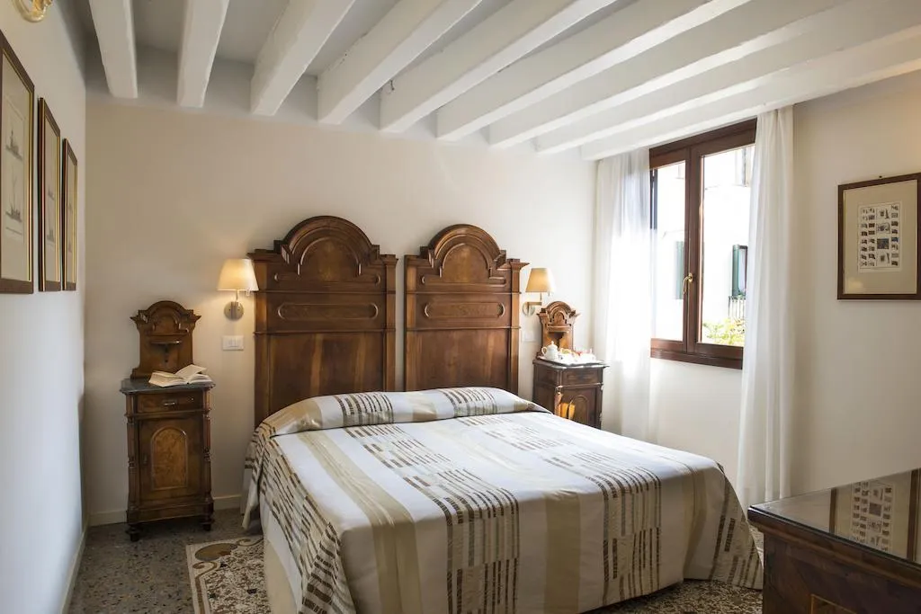 Room, Agli Alboretti, Venice