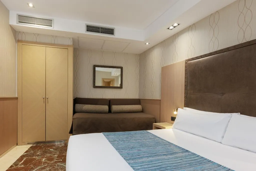 TRIPLE CAPACITY 1 Room, Hotel Gotico, Barcelona