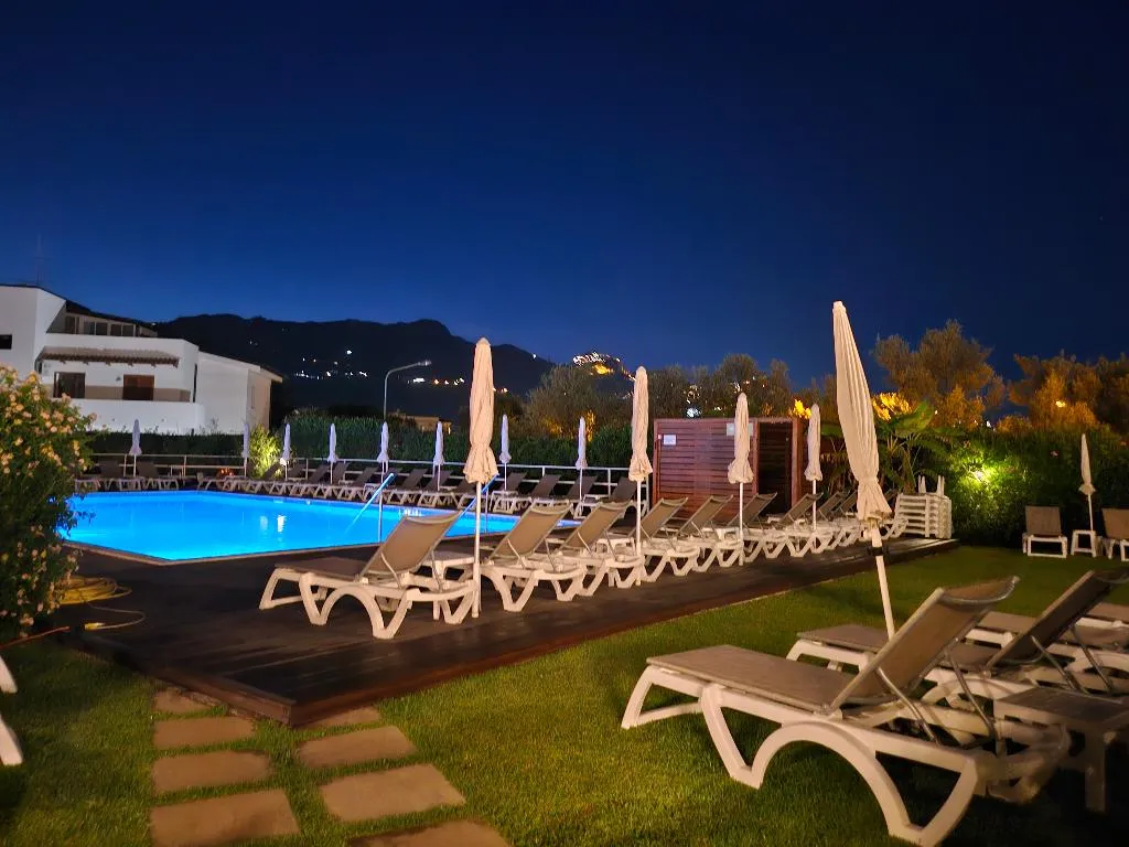 Pool, Residence Villa Giardini, Taormina