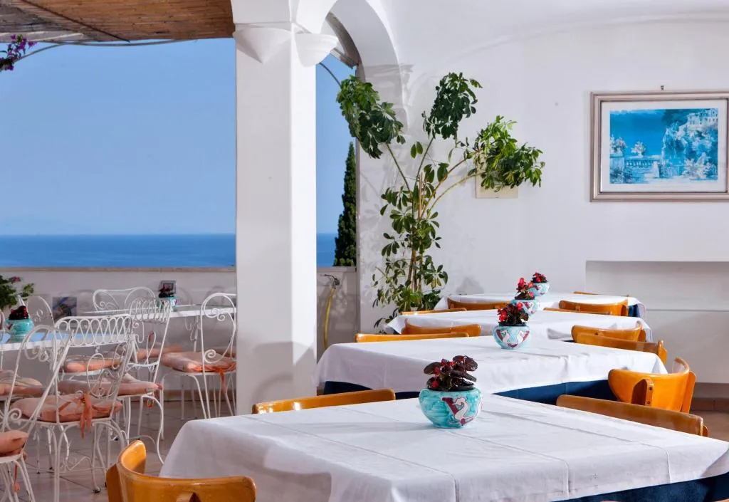 Restaurant, Hotel Vittoria Positano, Naples