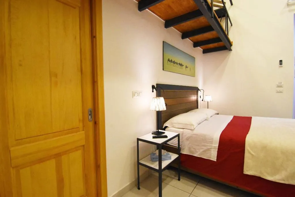 Room, Ninarella Bed&Breakfast, Naples