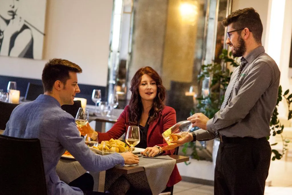 Restaurant, Just Hotel Lomazzo Fiera, Milan