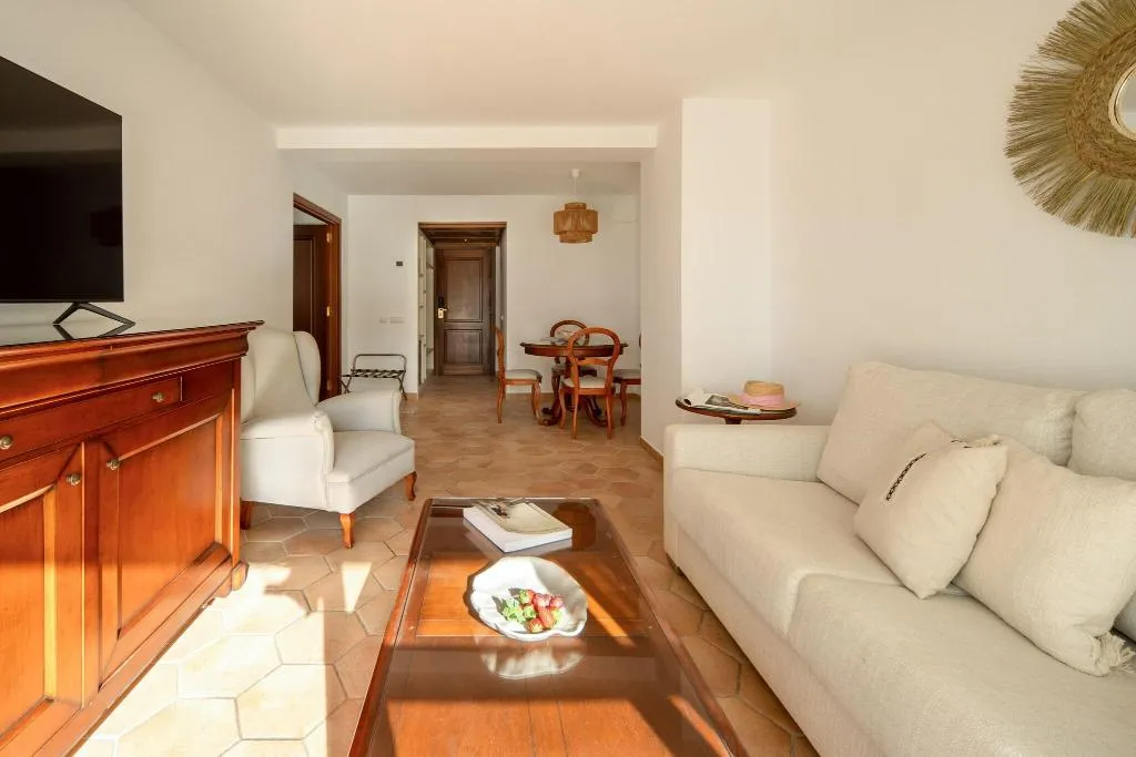 Room, Melia Cala d'Or Boutique Hotel, Majorca