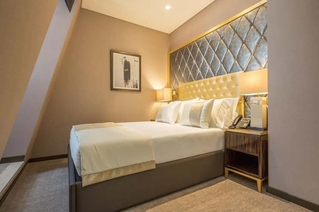 Room, Meraprime Gold Design Hotel, Lisbon